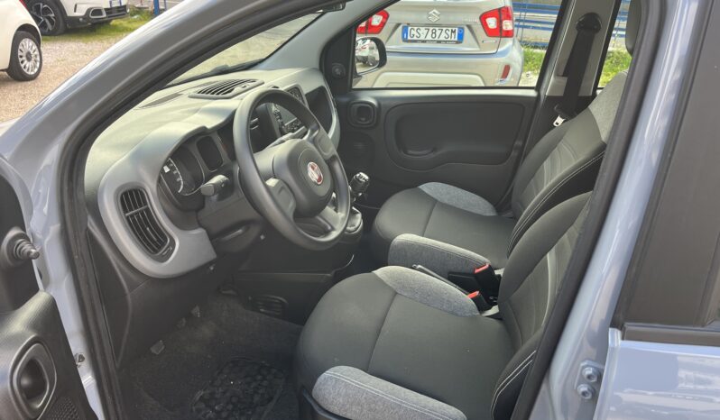 Fiat Panda 1.0 FireFly S&S Hybrid Red full