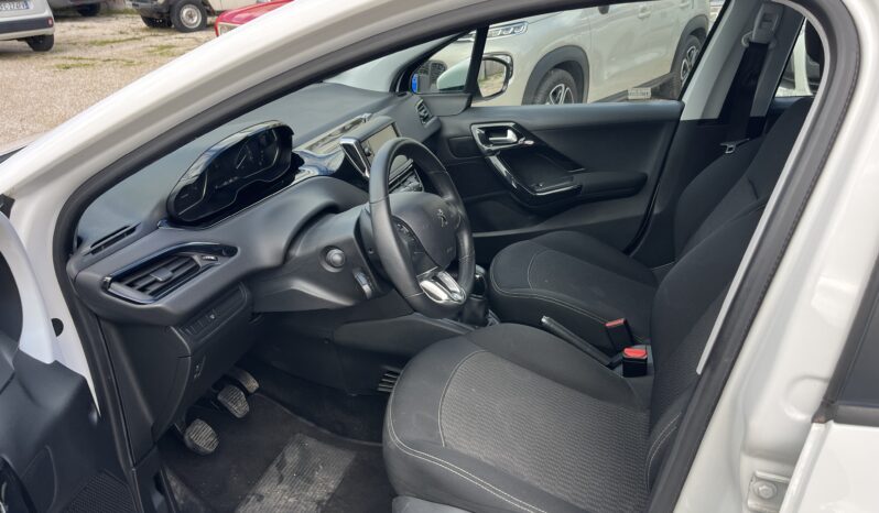 Peugeot 208 PureTech 82 5 porte Allure full