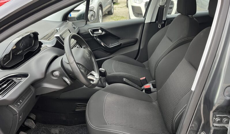 Peugeot 208 PureTech 82 5 porte Allure full